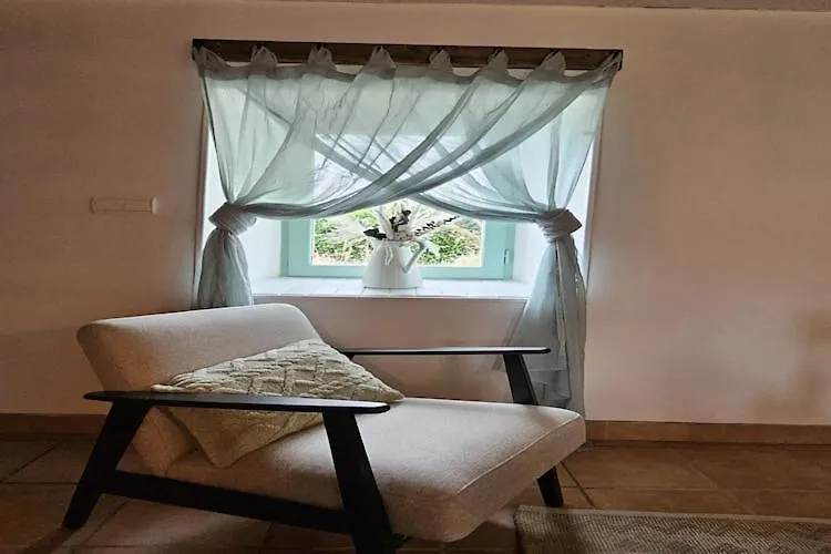 Beautiful Holiday Home In Pionsat Auvergne With Garden