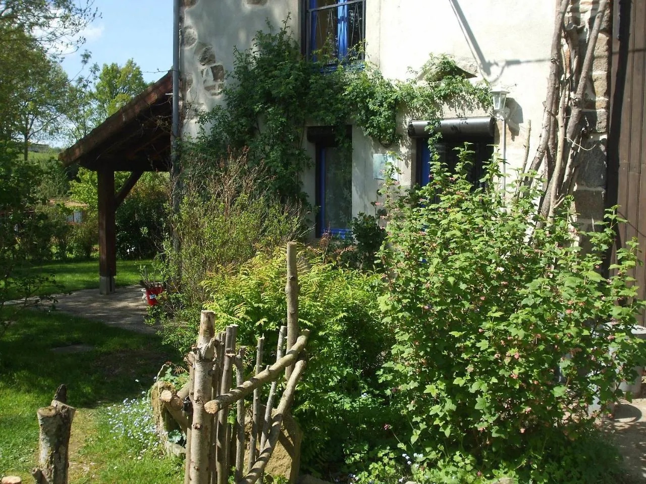 Beautiful Holiday Home in Pionsat Auvergne with Garden France