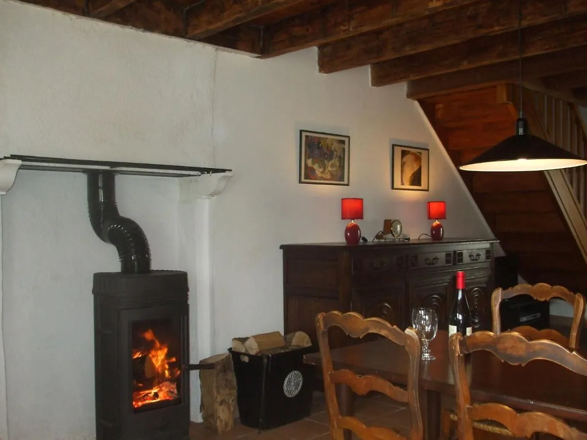 Beautiful Holiday Home in Pionsat Auvergne with Garden