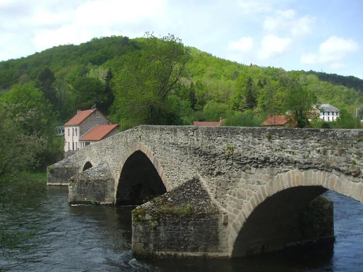 Beautiful Holiday Home in Pionsat Auvergne with Garden