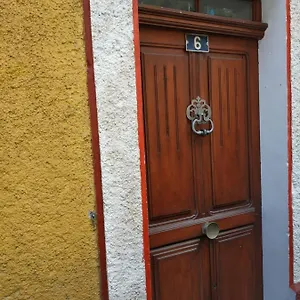 https://la-para-peone.fr-provencehotel.com